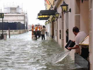 Où se situe donc, dans tous les domaines, l’avenir de Venise ?